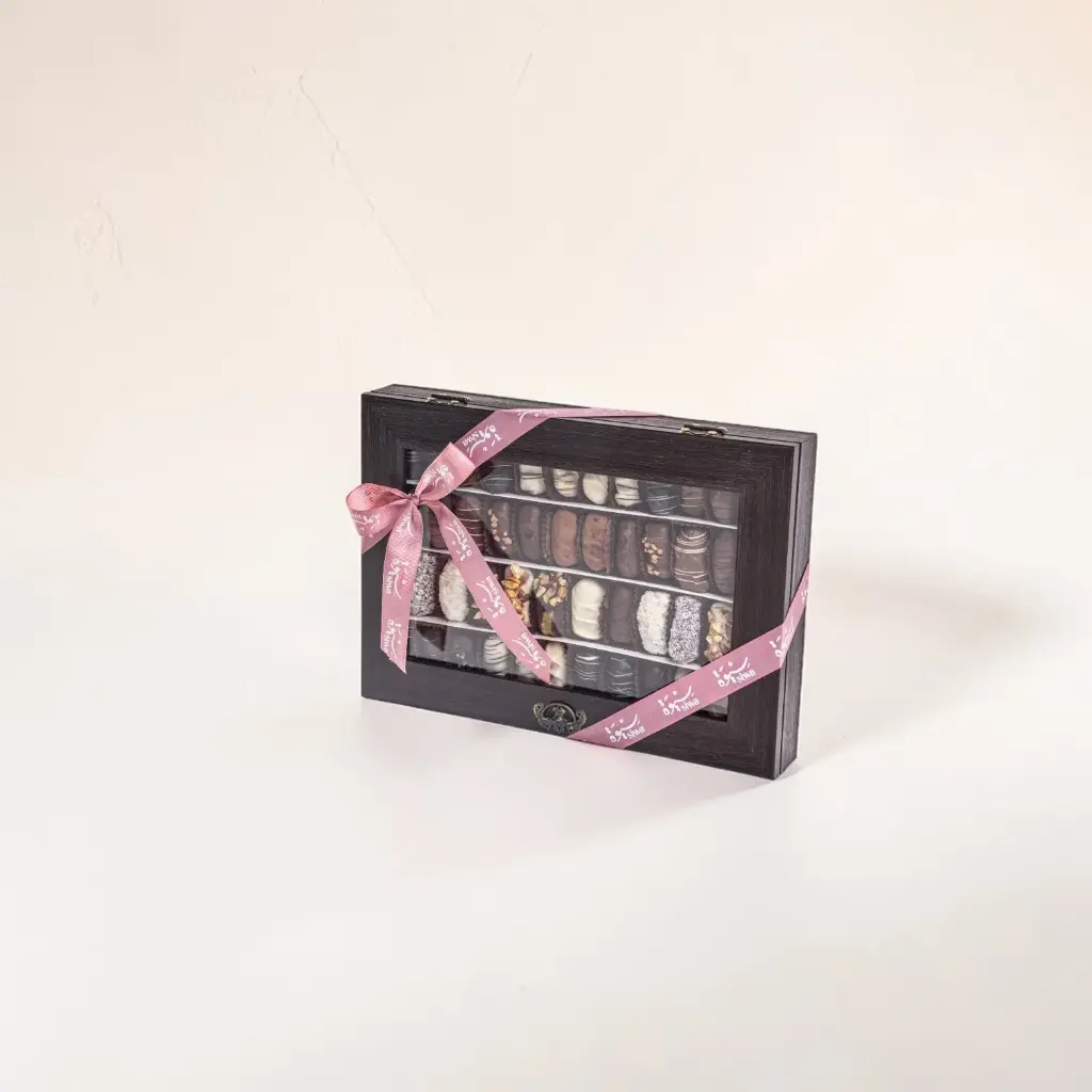 Large Wooden Dates Box with Belgian chocolate