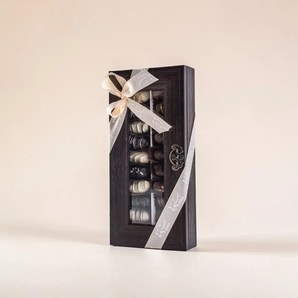 Medium Wooden Dates Box with Belgian Chocolate in Amman